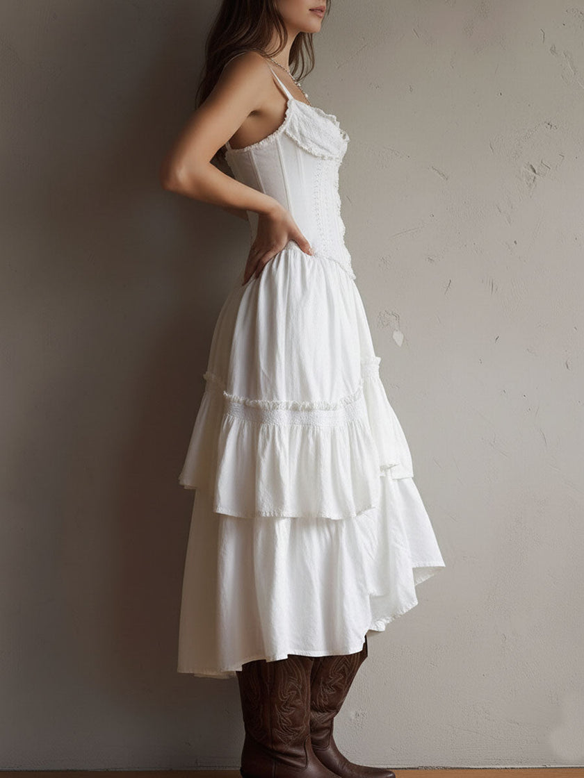 FJØRNA retro boho midi dress with tiered layers, lace-trim details, and a fitted corset-style bodice.