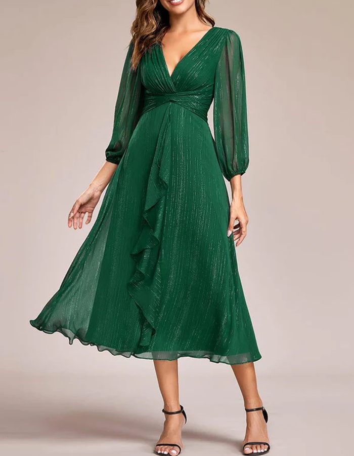 FJØRNA women’s midi dress two-piece set, stylish and comfortable, featuring a flowy dress and matching top for elegant everyday wear.