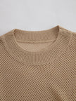 FJØRNA khaki retro short-sleeve knitted T-shirt for women, stylish casual top with a vintage-inspired design.