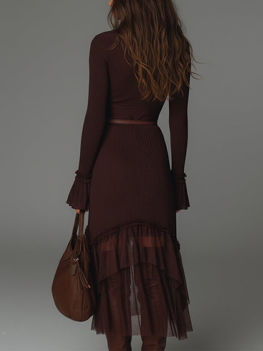 FJØRNA mesh pleated midi dress with a casual style, featuring lightweight fabric and flowing pleats, perfect for everyday wear.
