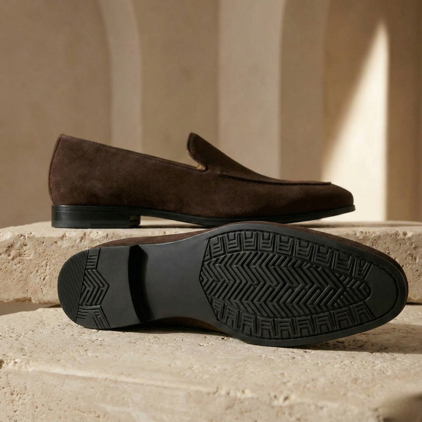 FJØRNA men's brown suede low-top casual shoes with a sleek loafers design and comfortable slip-on style.