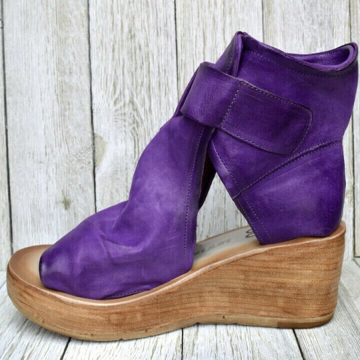 FJØRNA women's orthopedic boho wedge sandals with cushioned footbed and stylish ankle straps, ideal for comfortable summer wear.