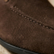 FJØRNA brown suede low-top casual shoes for men, stylish loafers with smooth suede finish and comfortable design.