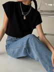 Knit Sweater Vest Women Relaxed Fit Round Neck Sleeveless