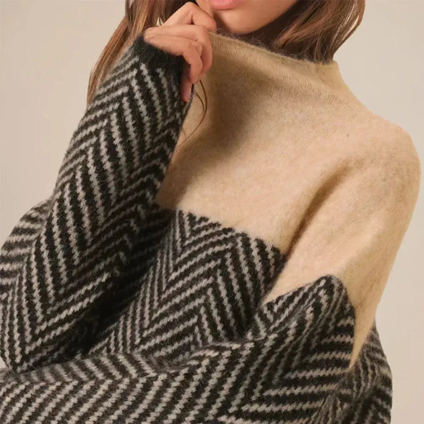Louise | Women's Elegant Turtleneck Sweater with Feminine Fit Wrap for Casual