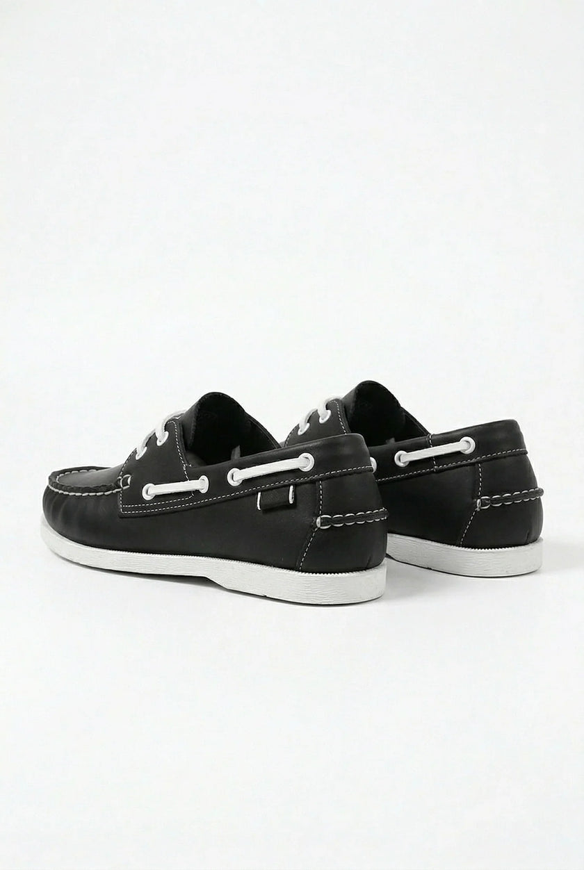 FJØRNA men's nautical boat shoes with PU upper, casual deck shoes for men, featuring classic design and comfortable fit.