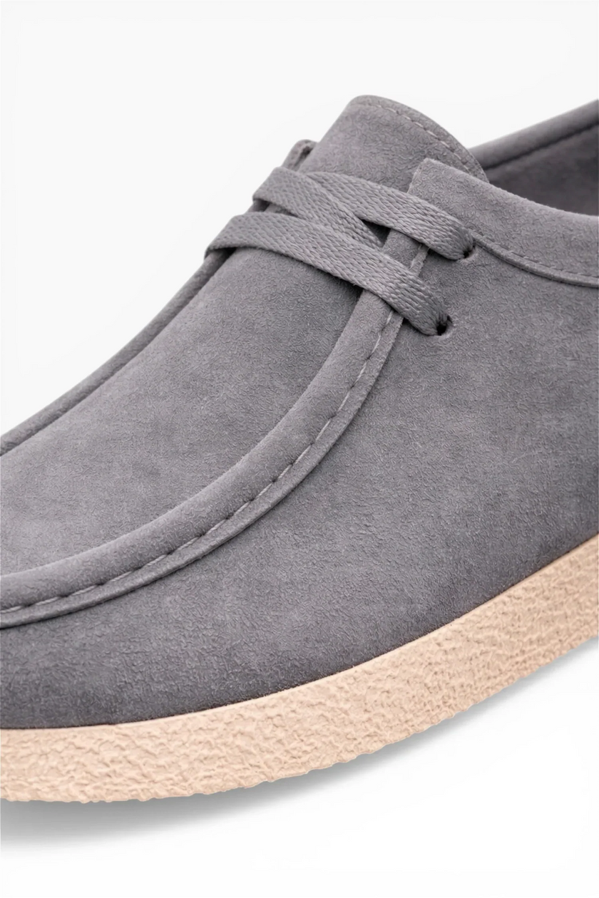 FJØRNA men's cushioned casual slip-on trainers with lightweight design, ideal for all-day comfort and everyday wear.