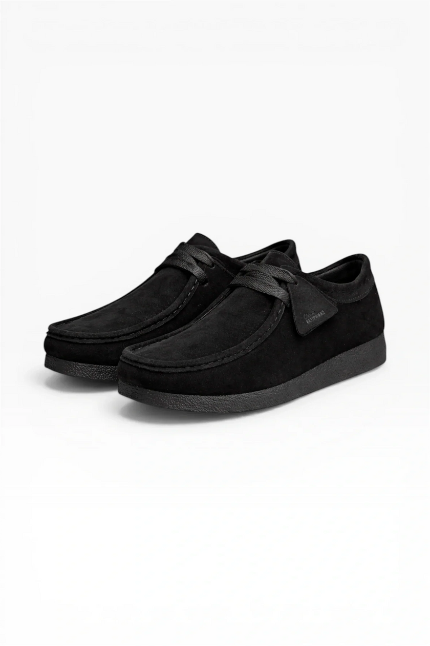 FJØRNA men's casual cushioned trainers with lightweight design and all-day comfort, shown in a neutral color on a plain background.