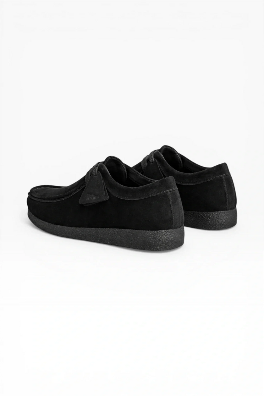 FJØRNA men's cushioned casual slip-on trainers with lightweight design, ideal for all-day comfort and everyday wear.
