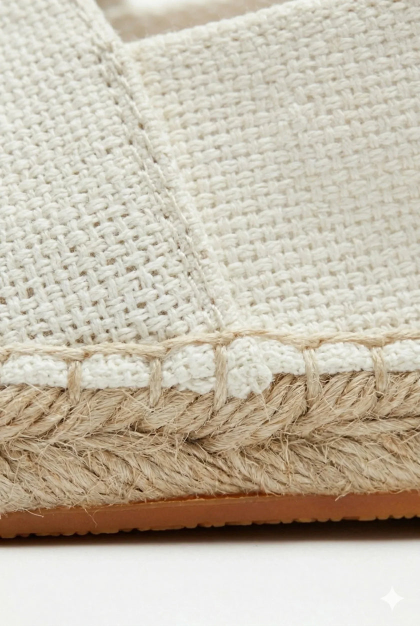 Men's linen espadrille slip-on shoes by FJØRNA, lightweight summer espadrilles with breathable fabric and casual slip-on design.