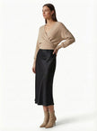 FJØRNA satin high-waist flowing midi skirt for women, elegant pencil skirt with a smooth, shiny fabric and a relaxed fit.