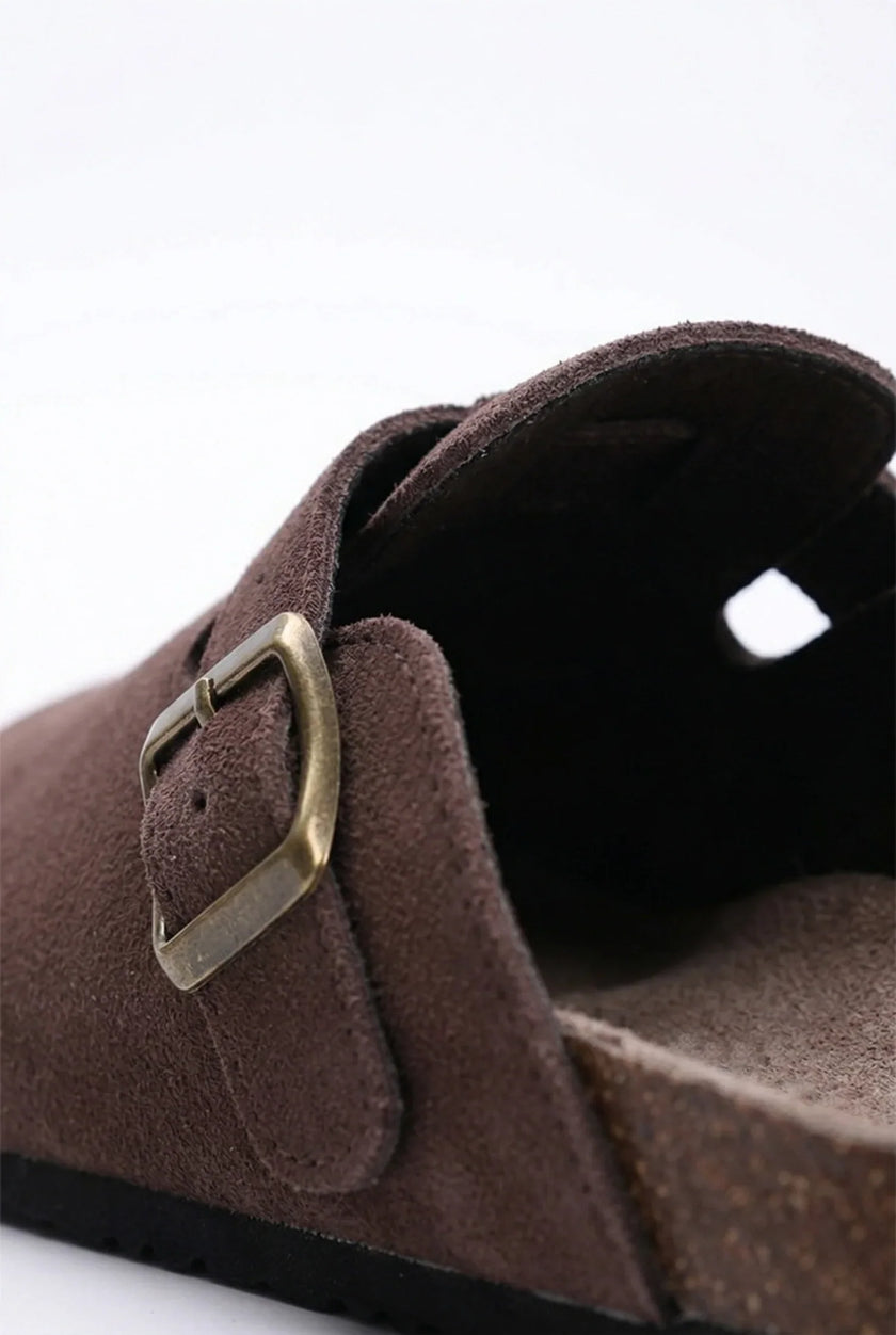 FJØRNA women's suede-effect slip-on clogs, comfortable women’s shoes with a sleek, refined loafer style and slip-on design.