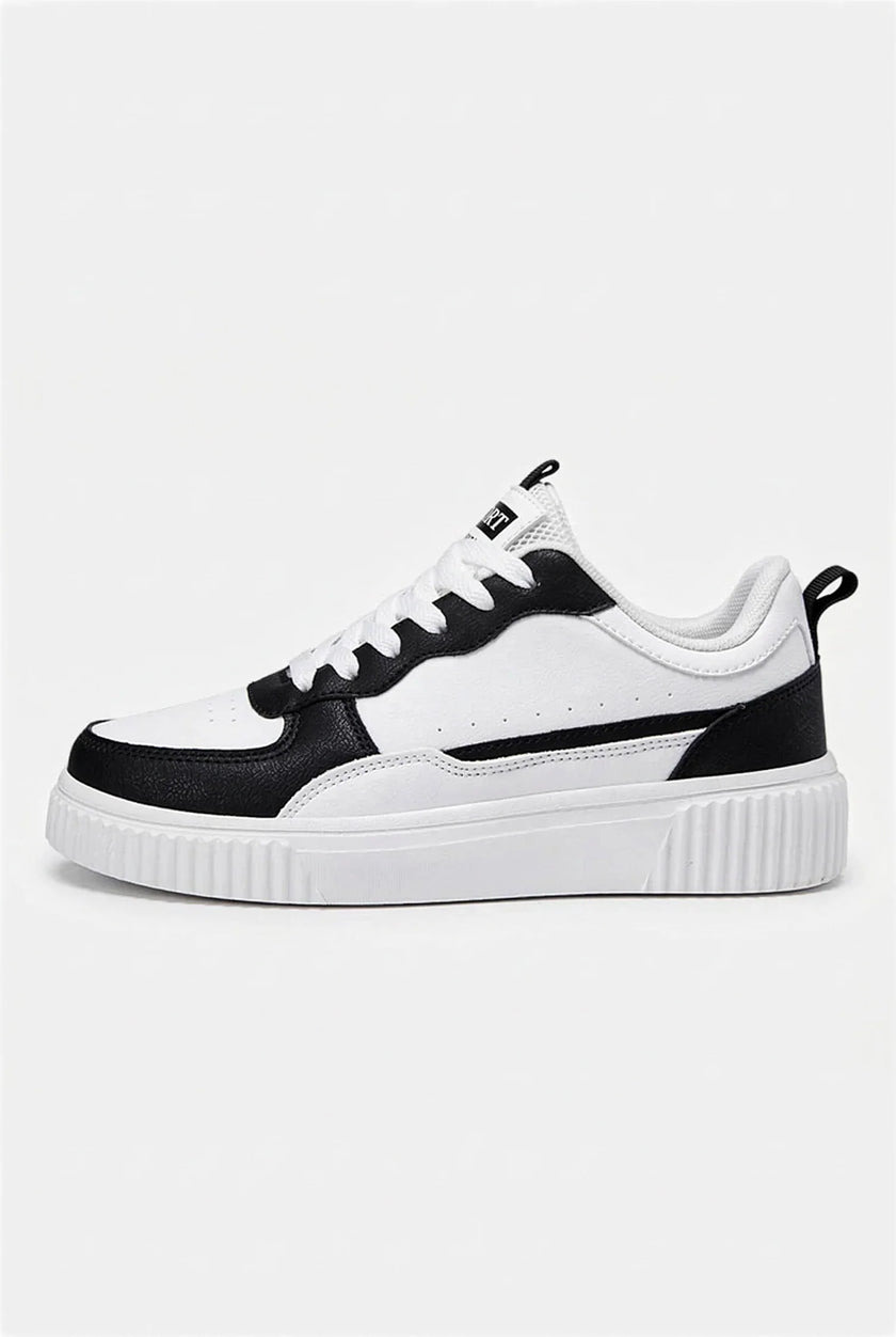 White FJØRNA men's minimalist casual sneakers, lightweight and clean design, ideal for everyday wear.
