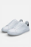 Men's FJØRNA lightweight casual lace-up trainers with breathable design and stylish everyday shoe appearance.