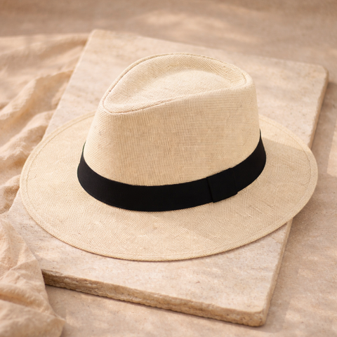 FJØRNA Carolus handmade classic Panama hat for men, stylish summer sun hat with wide brim and woven straw design.
