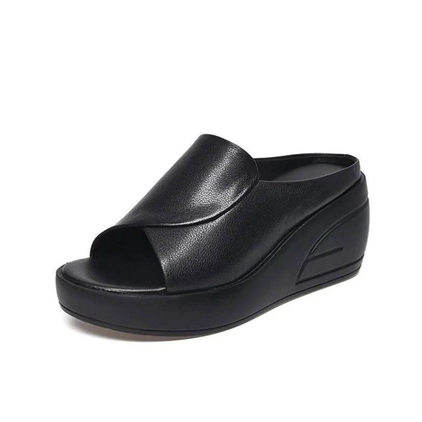 FJØRNA women's orthopedic slip-on shoes with wedge heels, featuring supportive design and comfortable fit for everyday wear.
