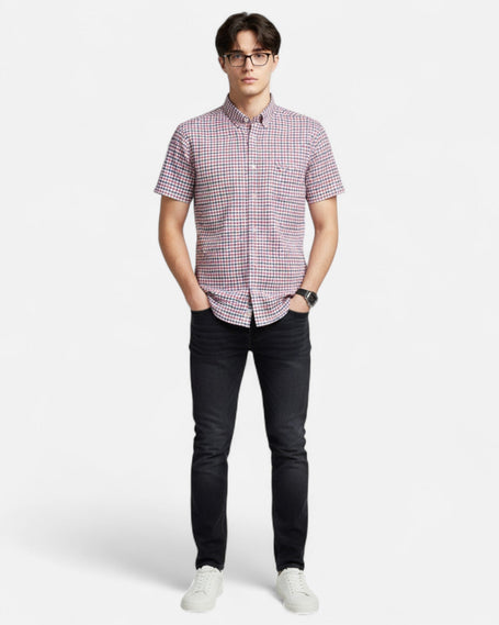 Men's FJØRNA Oxford cotton short sleeve button-up shirt, light blue with a classic collar and front buttons, casual and comfortable.