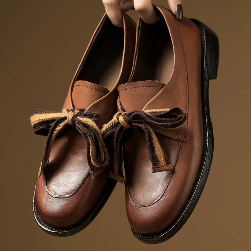 FJØRNA women's dual-tone leather loafers with handcrafted design and cushioned insoles, stylish and comfortable shoes for women.