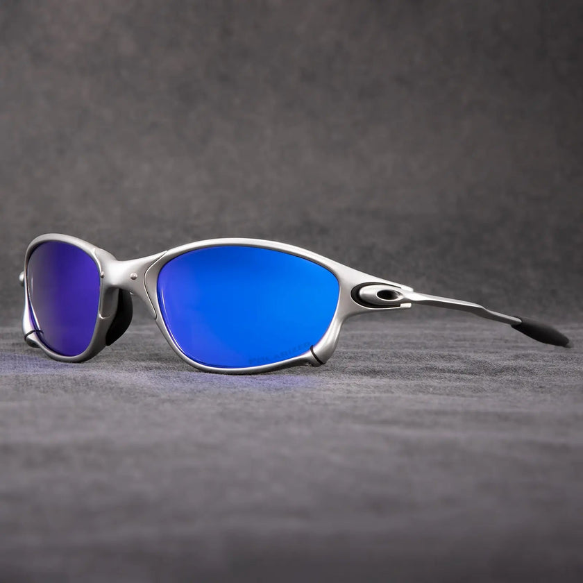 FJØRNA polarized men's sunglasses with UV400 protection, lightweight accessories, featuring dark tinted lenses and sleek frame.