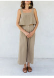 FJØRNA women's linen cropped culotte trousers, wide-leg pants with a relaxed fit, lightweight and breathable fabric.