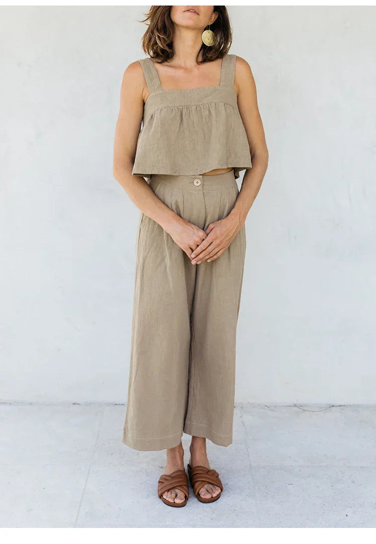 FJØRNA women's linen cropped culotte trousers, wide-leg pants with a relaxed fit, lightweight and breathable fabric.