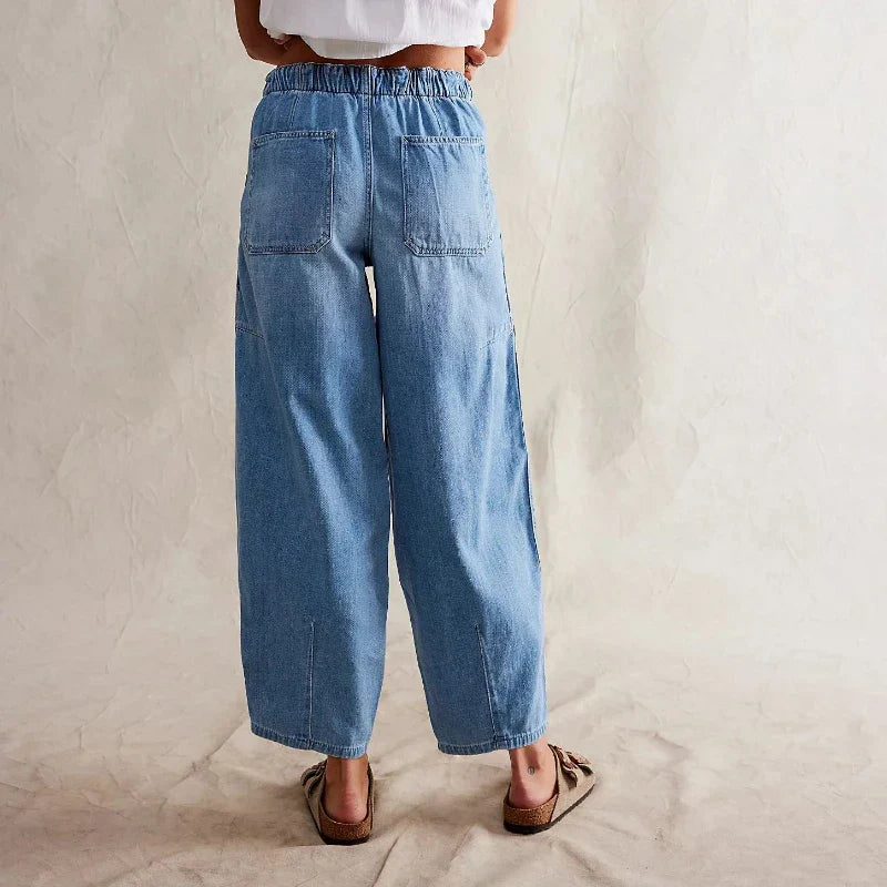 FJØRNA women's cotton pull-on jeans pants, showcasing a comfortable fit with classic denim style and lightweight fabric.