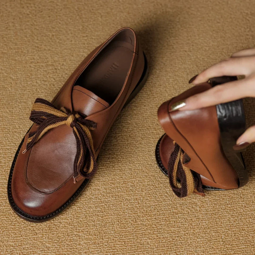 FJØRNA women's dual-tone leather loafers with handcrafted design and cushioned insoles, stylish and comfortable shoes for women.