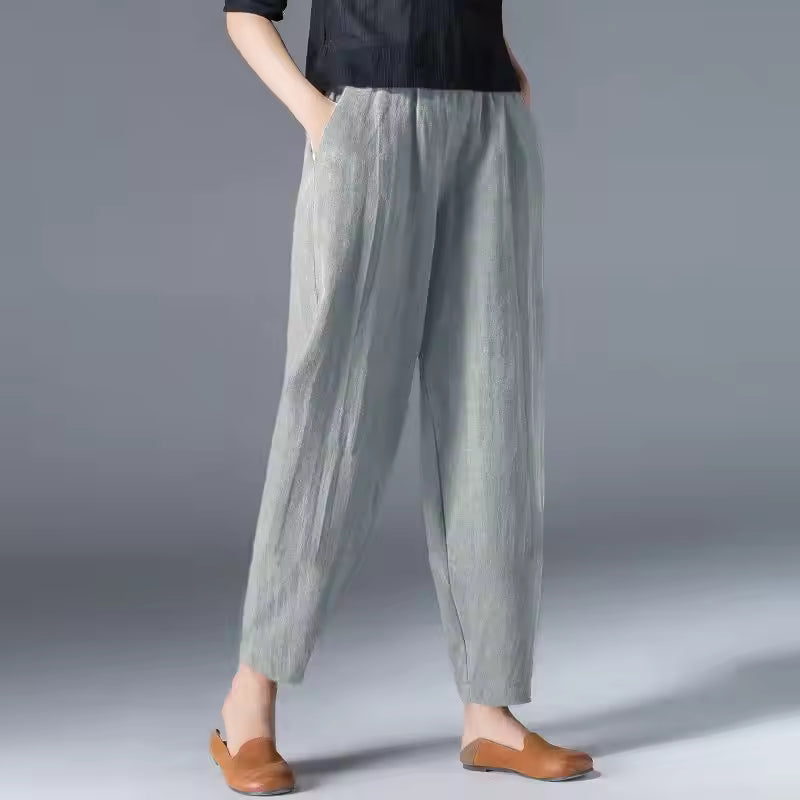 FJØRNA lightweight summer tapered trousers for women with elastic waist, casual and breathable women's clothing.
