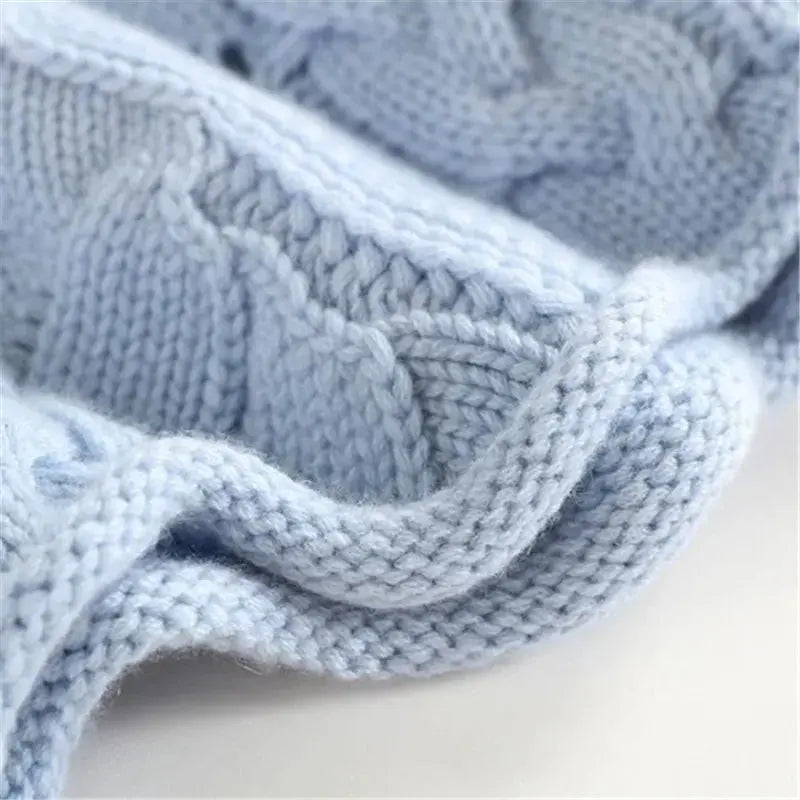 Alice | Women's Turtleneck Cable Print Sweater with High-Neck Cozy for Layering