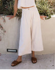 FJØRNA women’s linen cropped culotte trousers with wide-leg design, lightweight and breathable for casual or summer wear.