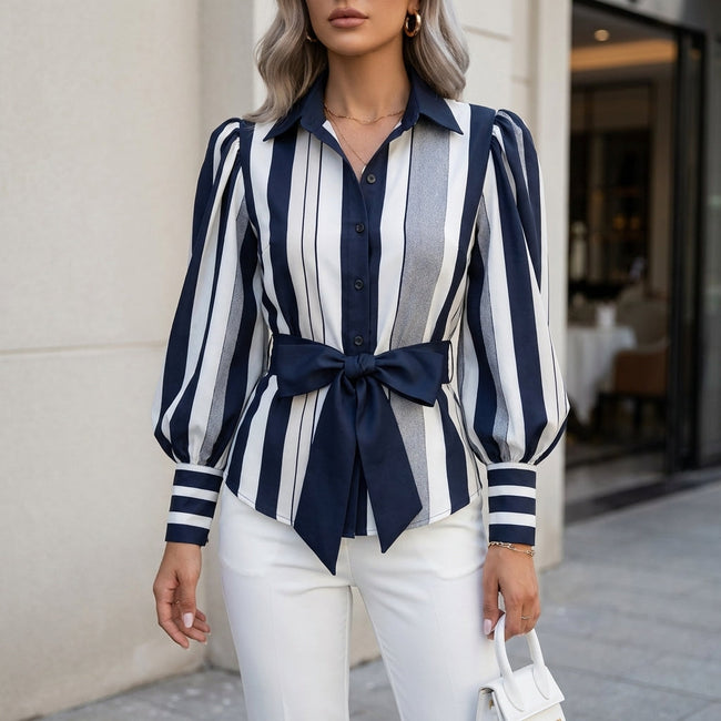 FJØRNA women's summer striped blouse with puff sleeves, lightweight top featuring vertical stripes and a relaxed fit.