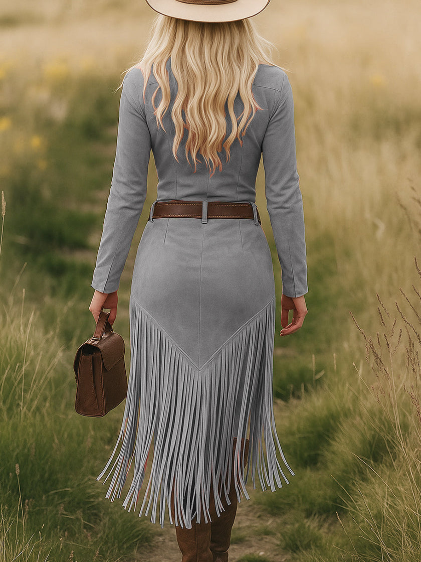 FJØRNA tassel midi dress in casual style, featuring flowing fabric and decorative tassels for a stylish, relaxed look.