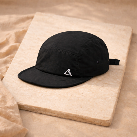 Men's FJØRNA hat with a classic cap design, featuring a curved brim and adjustable strap for a comfortable fit.