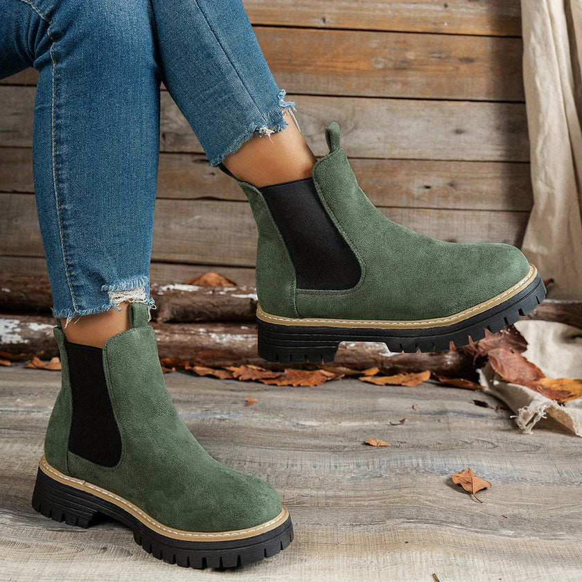 Malin | Women's Suede Round-Toe Platform Chunky Chelsea Boots
