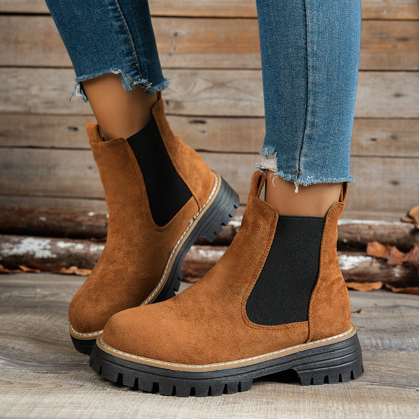 Malin | Women's Suede Round-Toe Platform Chunky Chelsea Boots