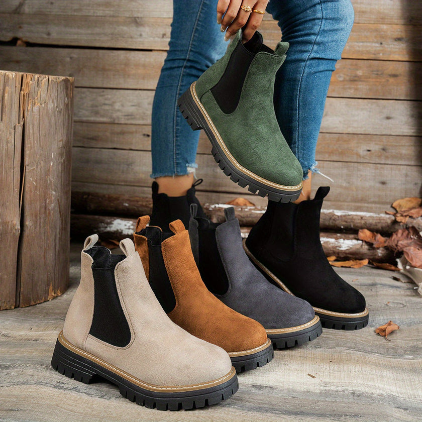 Malin | Women's Suede Round-Toe Platform Chunky Chelsea Boots