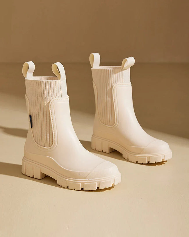 Freya | Women's Waterproof Non Slip Chelsea Lug Sole Boots with Comfortable