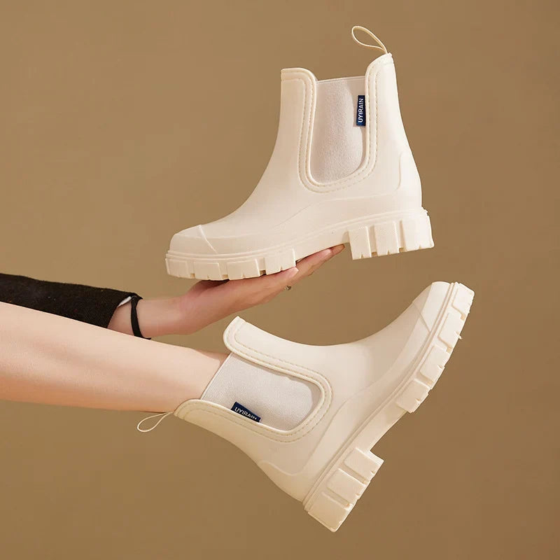 Isa | Women's Waterproof Non Slip Chelsea Lug Sole Boots with Chunky