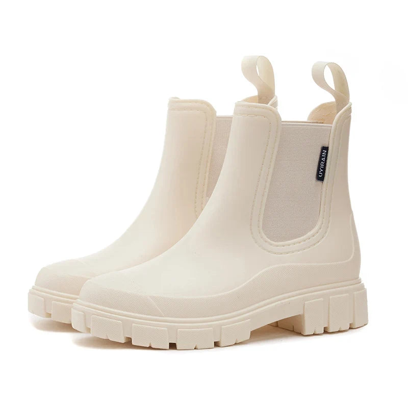Isa | Women's Waterproof Non Slip Chelsea Lug Sole Boots with Chunky