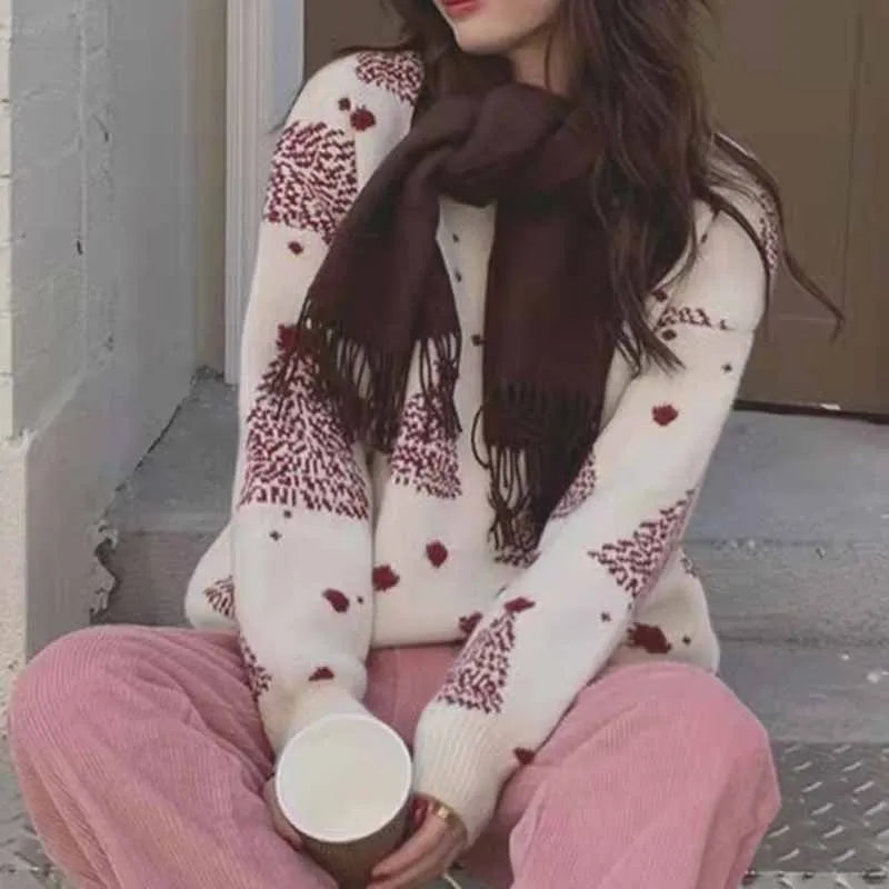 FJØRNA Sophie women's Christmas jumper in white, cozy knit sweater with festive holiday design and comfortable fit.
