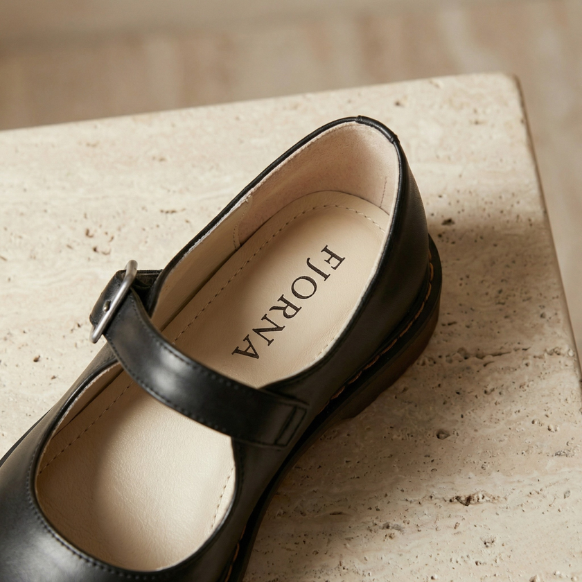 FJØRNA Nina vintage leather Mary Jane shoes for women, brown classic leather shoes with strap and comfortable sole.