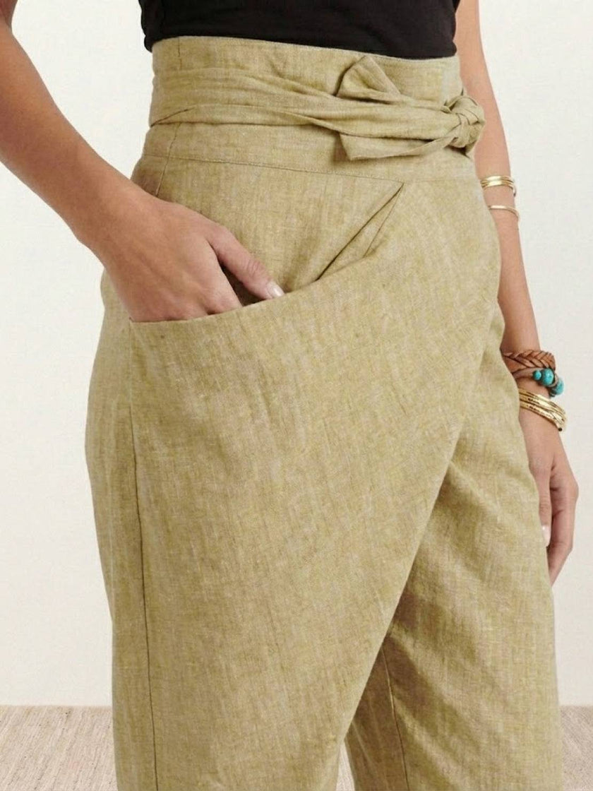 FJØRNA women's lightweight summer trousers with high waist, wide-leg and tapered fit, made for comfortable, stylish wear