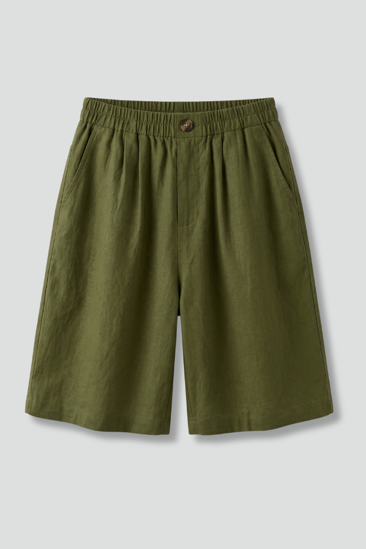 FJØRNA women's lightweight summer shorts with elastic waist, relaxed fit, breathable fabric, and side pockets for casual comfort.