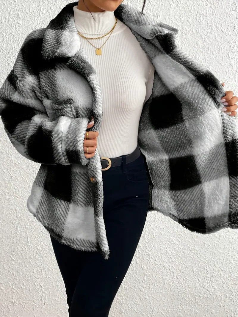 Bronwyn | Women's Plaid Oversized Button-Up Fleece Jacket