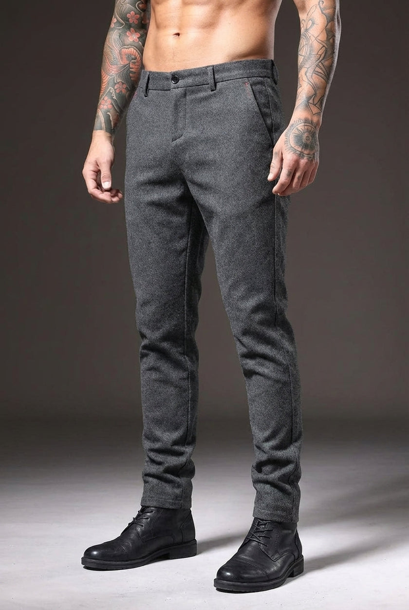 Light grey slim-fit men's trousers by FJØRNA, stylish and tailored pants with a modern fit and clean design.
