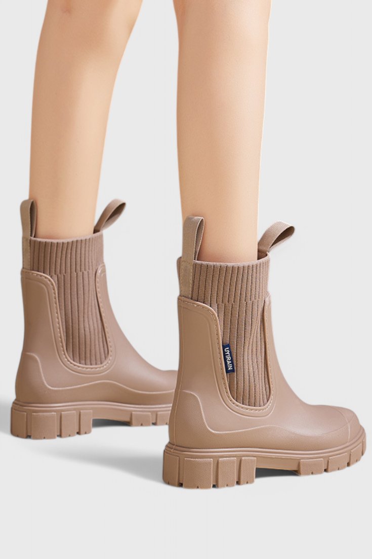 Camila | Waterproof Boots Chelsea Style Ankle Pull-On