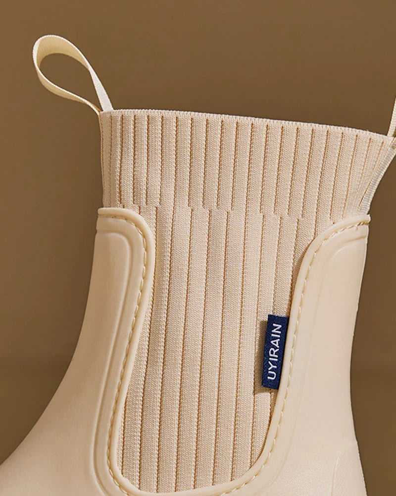 Yara | Women's Waterproof Non Slip Chelsea Lug Sole Ankle Boots with Comfortable