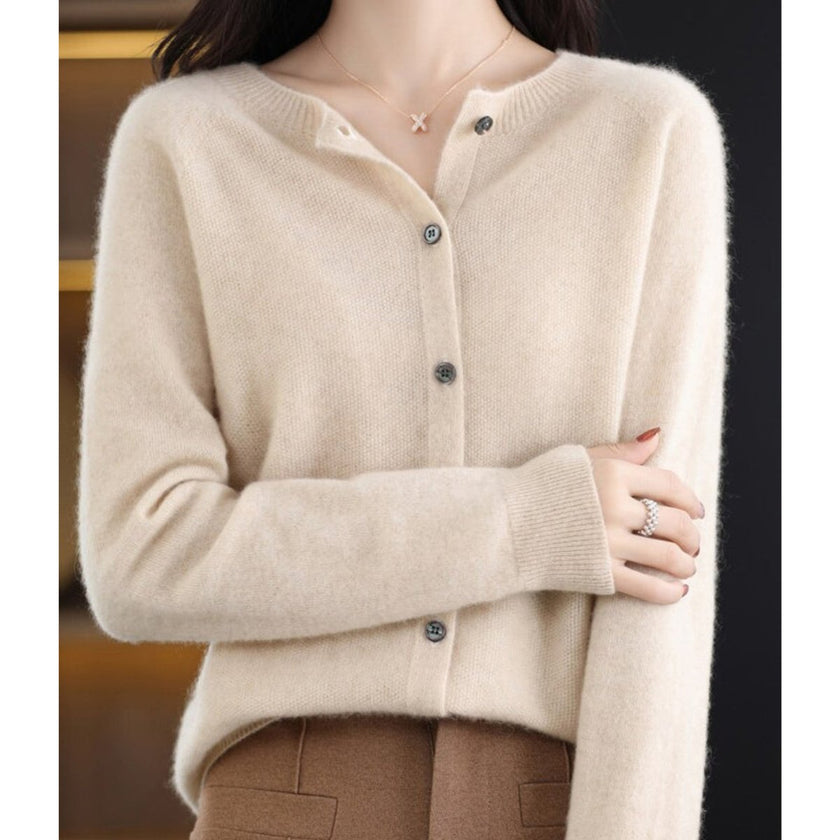 Tuva | Women's Cashmere Knit V-Neck Button-Up Cardigan