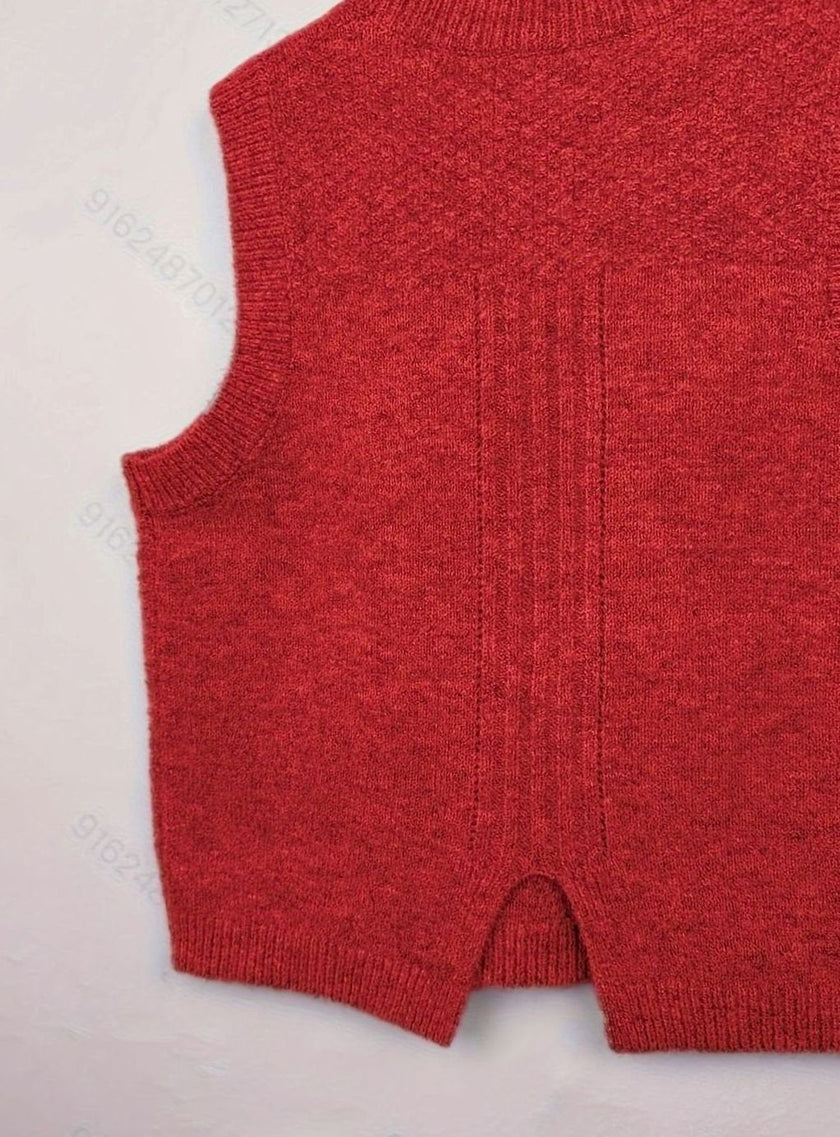 Isabella | Women's Cable-Knit Round-Neck Sleeveless Sweater Vest with Striped for Layering