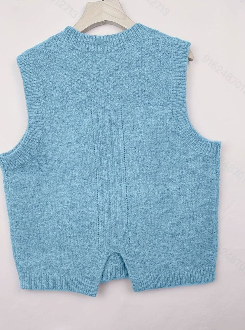 Isabella | Women's Cable-Knit Round-Neck Sleeveless Sweater Vest with Striped for Layering